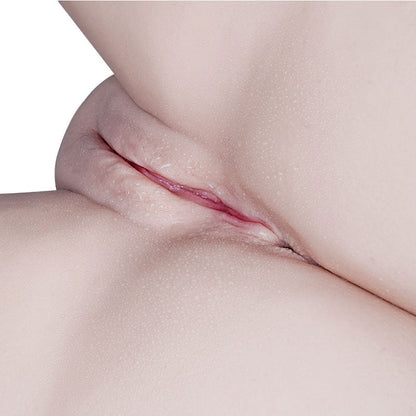 Eva, a 55.1LB BBW doll, features Tantaly's signature Tantabutt technology, offering an ultra-realistic, bouncy big ass.
