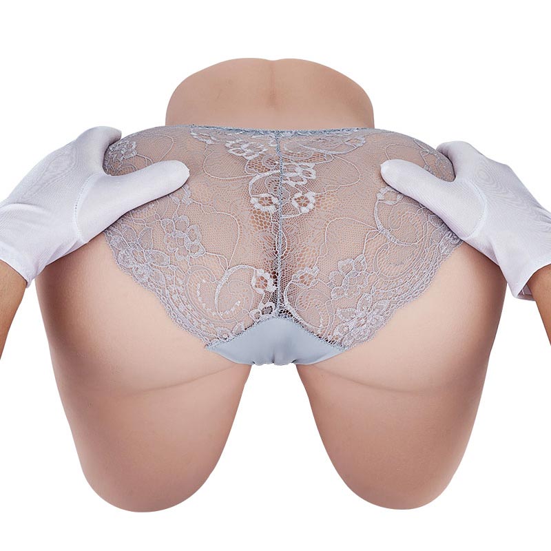 Eva, a 55.1LB BBW doll, features Tantaly's signature Tantabutt technology, offering an ultra-realistic, bouncy big ass.
