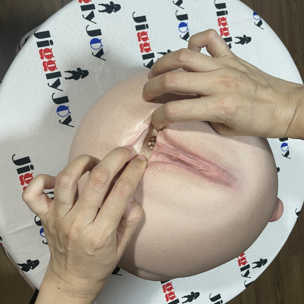 Realvagina Jewel On a hole Ball 14.33lb Realistic vagina 5 Holes in One Masturbation