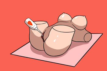 ③ Apply Water Lube to the doll's tunnel.